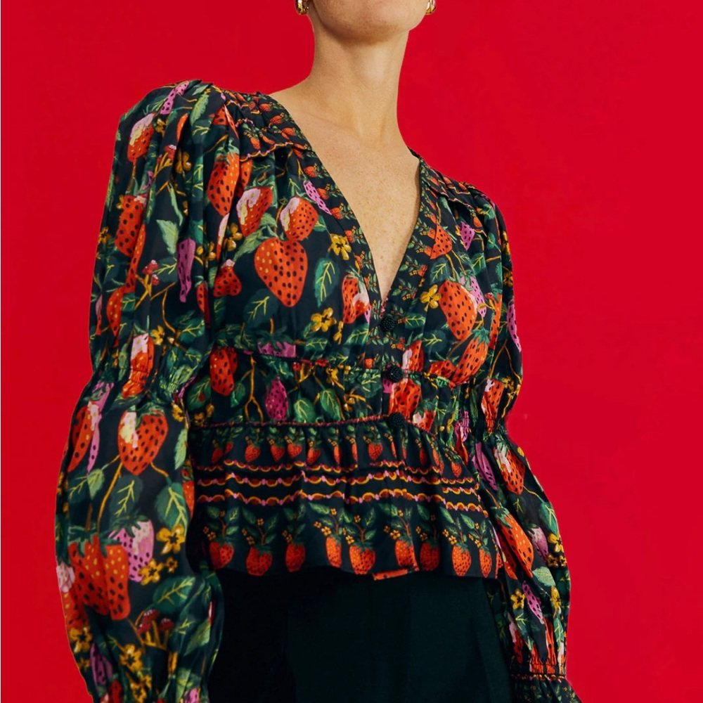 Farm Rio Lady strawberry blouse